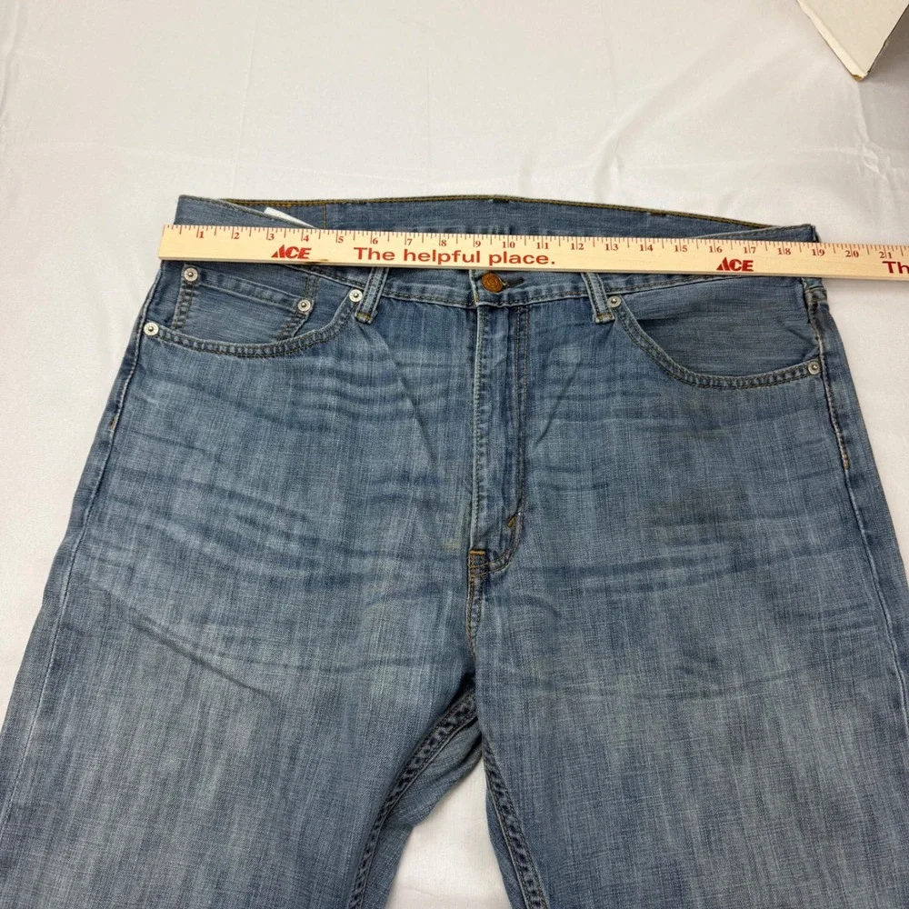Levi's 505 Regular Fit Jeans Mens 38x30(29) Blue‎ Medium Wash Straight Leg Denim